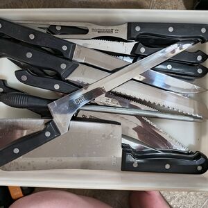 Showtime Sixstar Knife Collection